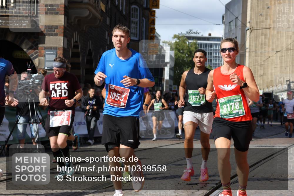 13.09.2026 - 21. swb-Marathon Bremen Strokosch-Dieckow http://msf.ph/oto/10339558 13.09.2026 13:20:20 Ziel 205, 411, 431, 495, 511, 655, 1053, 1058, 1252, 1390, 1537, 1551, 1931, 1972, 2343, 2807, 2903, 3240, 3319, 3411, 3690, 4287, 5340, 5389, 5813, 5837, 6663, 7341, 7404, 7488, 7531, 8263, 9082, 9756, 13192, 201, 232, 334, 1197, 1528, 1646, 2493, 2953, 3813, 4351, 4357, 4358, 5137, 5450, 5493, 6495, 6496, 7411, 9047, 9162, 9721, 9949, 13222 meine-sportfotos.de