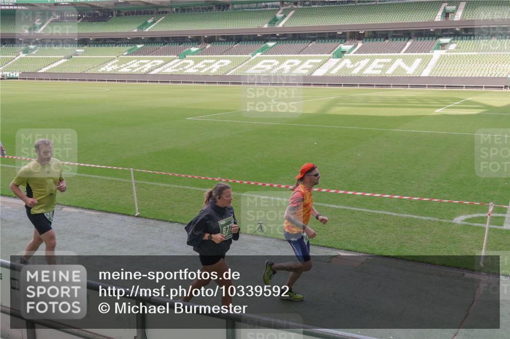 13.09.2026 - 21. swb-Marathon Bremen Michael Burmester http://msf.ph/oto/10339592 13.09.2026 13:19:18 Laufen im Stadion 333, 404, 464, 486, 512, 546, 732, 753, 837, 921, 938, 1066, 1156, 1431, 1506, 1765, 1844, 1868, 1916, 2028, 2056, 2123, 2137, 2224, 2240, 2294, 2315, 2357, 2358, 2453, 2557, 2563, 2614, 2622, 2626, 2689, 2702, 2703, 2722, 2756, 2786, 2843, 2845, 2849, 2857, 2879, 2880, 2893, 2944, 2983, 2999, 3031, 3046, 3059, 3072, 3096, 3100, 3116, 3146, 3189, 3198, 3210, 3243, 3263, 3285, 3287, 3315, 3476, 3537, 3619, 3633, 3654, 3740, 3879, 4478 meine-sportfotos.de
