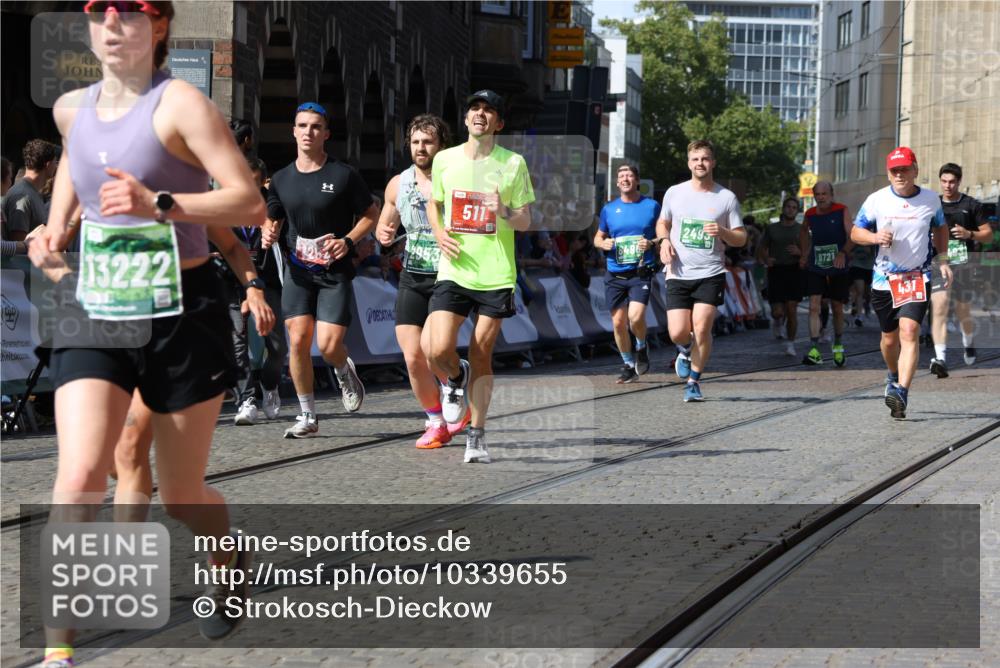 13.09.2026 - 21. swb-Marathon Bremen Strokosch-Dieckow http://msf.ph/oto/10339655 13.09.2026 13:20:24 Ziel 205, 431, 495, 511, 655, 1053, 1058, 1252, 1390, 1537, 1551, 1931, 1972, 2122, 2343, 2807, 2885, 2903, 3240, 3411, 3685, 3690, 4287, 5340, 5389, 5813, 5837, 6663, 7341, 7404, 7488, 7531, 9518, 9756, 13192, 876, 1197, 1528, 1646, 2493, 2953, 3813, 4174, 4357, 4358, 5493, 5855, 6495, 6496, 7411, 9162, 9721, 9949 meine-sportfotos.de