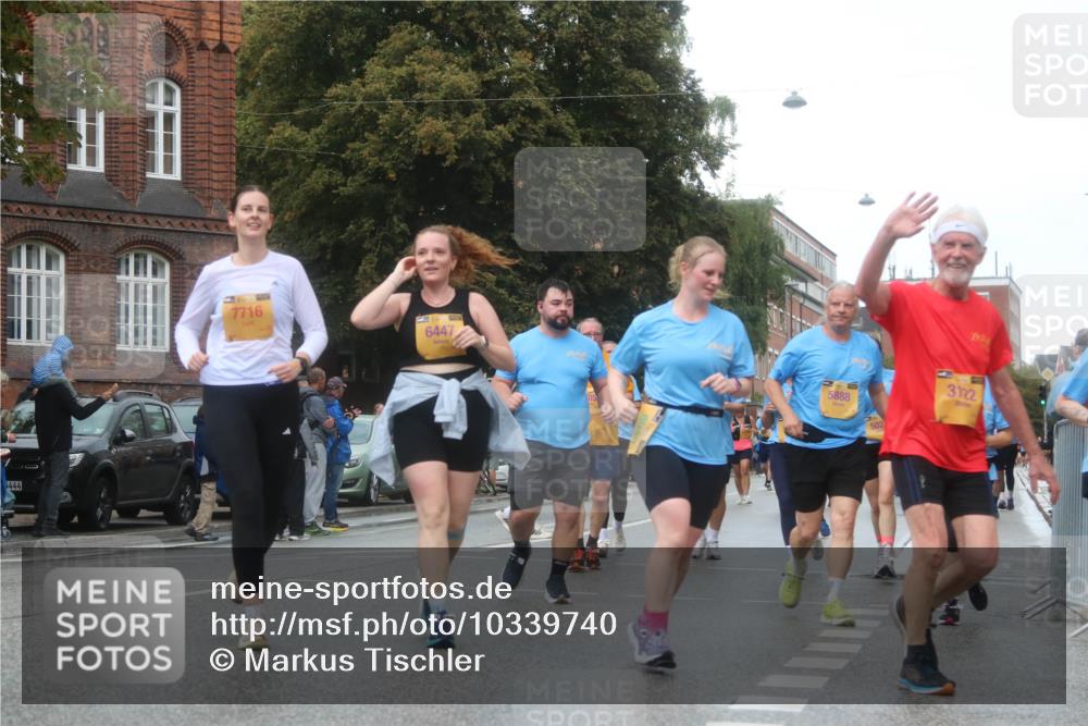 13.09.2026 - Kiel Lauf Markus Tischler http://msf.ph/oto/10339740 13.09.2026 11:02:39 Fleethörn 444, 7716, 6447, 605, 5888, 502, 3122 meine-sportfotos.de