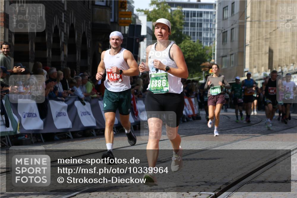 13.09.2026 - 21. swb-Marathon Bremen Strokosch-Dieckow http://msf.ph/oto/10339964 13.09.2026 13:26:07 Ziel 150, 191, 1163, 1458, 1647, 1752, 2033, 2421, 2708, 2781, 2987, 3124, 3186, 3722, 3806, 4067, 4161, 4411, 4439, 4717, 4842, 4927, 5013, 5139, 5622, 5701, 5703, 6135, 7638, 7780, 8271, 8597, 8890, 9440, 2434, 2658, 3983, 4723, 4724, 5747, 5854, 5906, 5934, 6230, 6639, 7626, 8817 meine-sportfotos.de