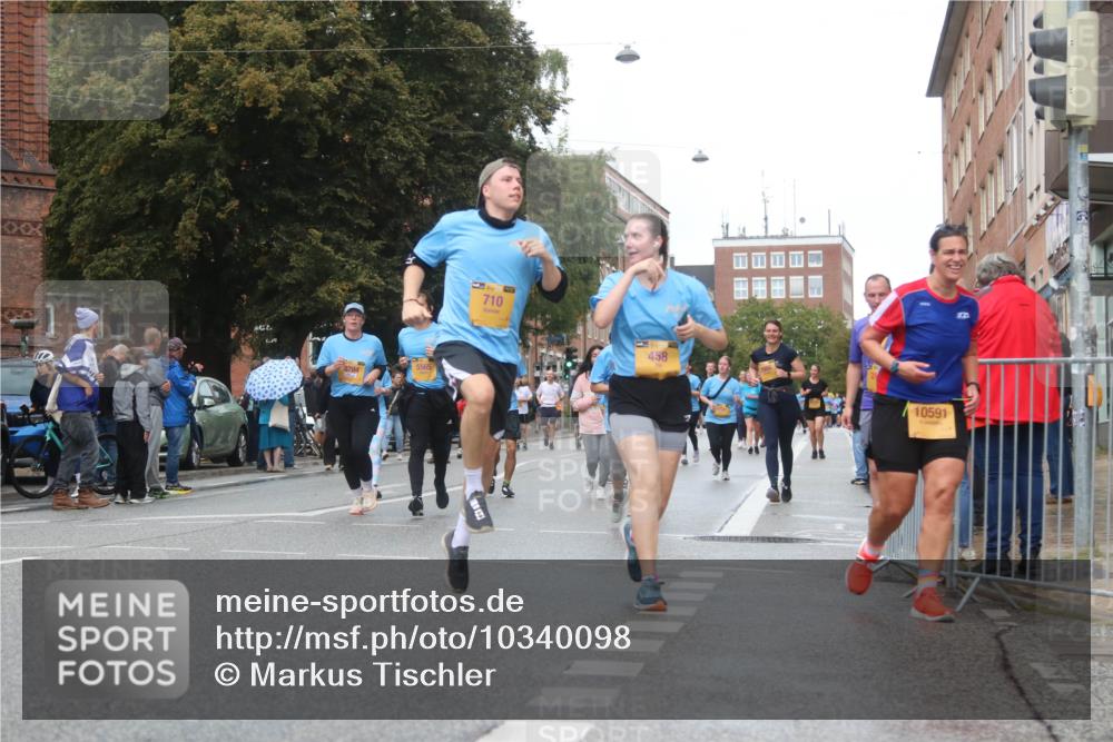 13.09.2026 - Kiel Lauf Markus Tischler http://msf.ph/oto/10340098 13.09.2026 11:04:01 Fleethörn 8704, 5565, 710, 458, 10591 meine-sportfotos.de