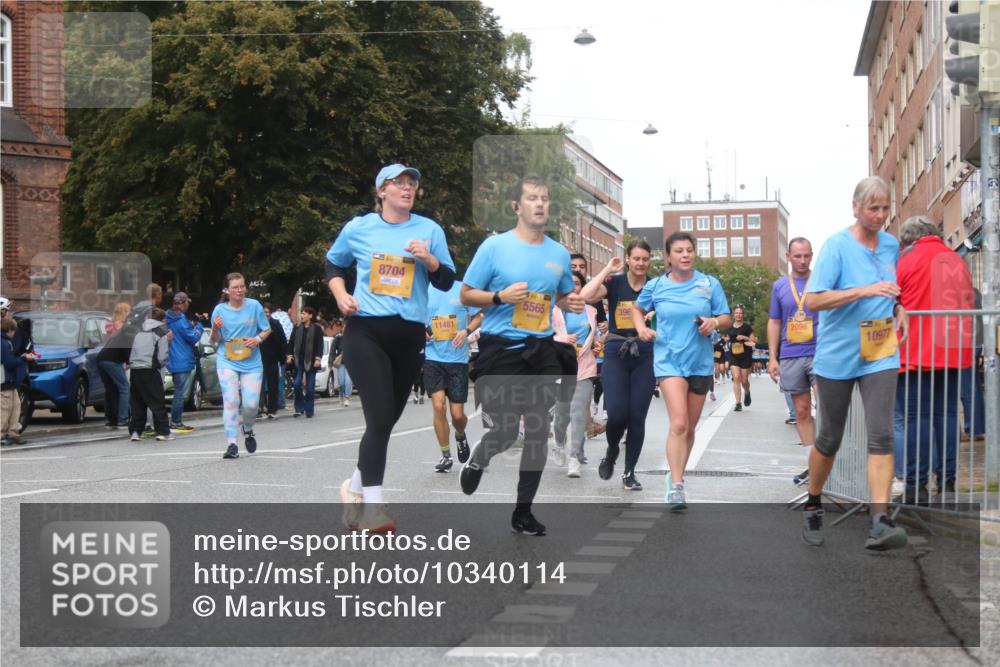 13.09.2026 - Kiel Lauf Markus Tischler http://msf.ph/oto/10340114 13.09.2026 11:04:05 Fleethörn 8704, 5565, 396, 11481, 2096, 10977 meine-sportfotos.de