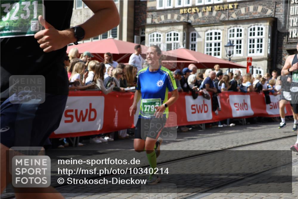 13.09.2026 - 21. swb-Marathon Bremen Strokosch-Dieckow http://msf.ph/oto/10340214 13.09.2026 13:31:51 Ziel 310, 922, 1600, 1627, 2602, 2707, 3152, 3343, 3392, 3579, 3858, 3859, 4258, 4273, 4692, 4889, 5375, 5426, 5504, 5765, 5979, 6039, 6147, 6581, 6968, 6971, 7001, 7032, 7608, 7941, 8042, 8205, 8239, 8339, 8364, 8495, 8522, 9155, 9293, 9903, 846, 2310, 2934, 3205, 3946, 4797, 4979, 5325, 6116, 7526, 8048, 8247, 8610, 8970, 9640 meine-sportfotos.de