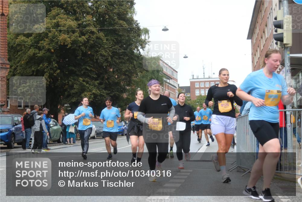 13.09.2026 - Kiel Lauf Markus Tischler http://msf.ph/oto/10340316 13.09.2026 11:04:45 Fleethörn 12184, 1587, 637, 9125 meine-sportfotos.de