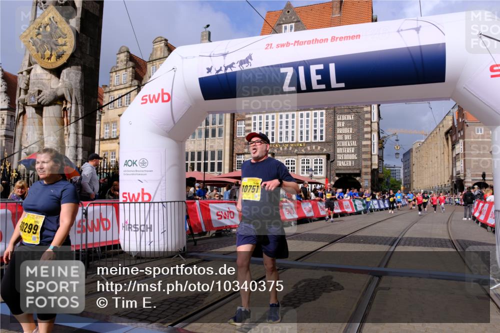 13.09.2026 - 21. swb-Marathon Bremen Tim E. http://msf.ph/oto/10340375 13.09.2026 11:10:19 Ziel 10299, 10435, 10751, 11119, 11383, 11437, 11441, 11933, 12117, 12207 meine-sportfotos.de