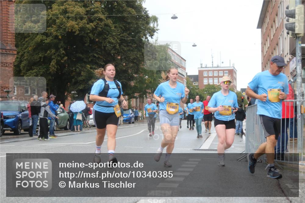 13.09.2026 - Kiel Lauf Markus Tischler http://msf.ph/oto/10340385 13.09.2026 11:05:03 Fleethörn 300, 311, 11407, 120, 710 meine-sportfotos.de