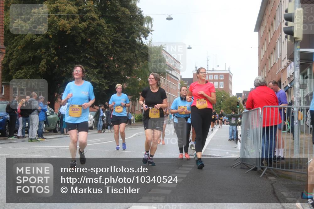 13.09.2026 - Kiel Lauf Markus Tischler http://msf.ph/oto/10340524 13.09.2026 11:05:55 Fleethörn 2250, 12334, 1, 9995, 11674 meine-sportfotos.de
