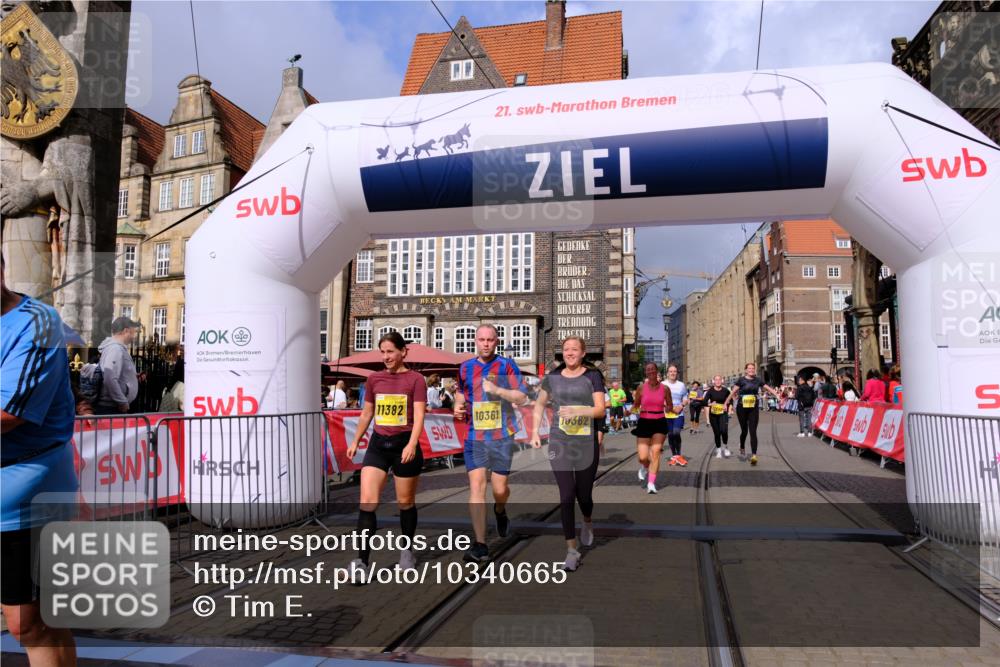 13.09.2026 - 21. swb-Marathon Bremen Tim E. http://msf.ph/oto/10340665 13.09.2026 11:10:37 Ziel 10002, 10169, 10361, 10362, 10706, 10719, 10791, 10890, 10963, 11080, 11382, 11725, 11732, 11933, 11957, 11982, 12117, 12227, 12293, 12454, 12550 meine-sportfotos.de