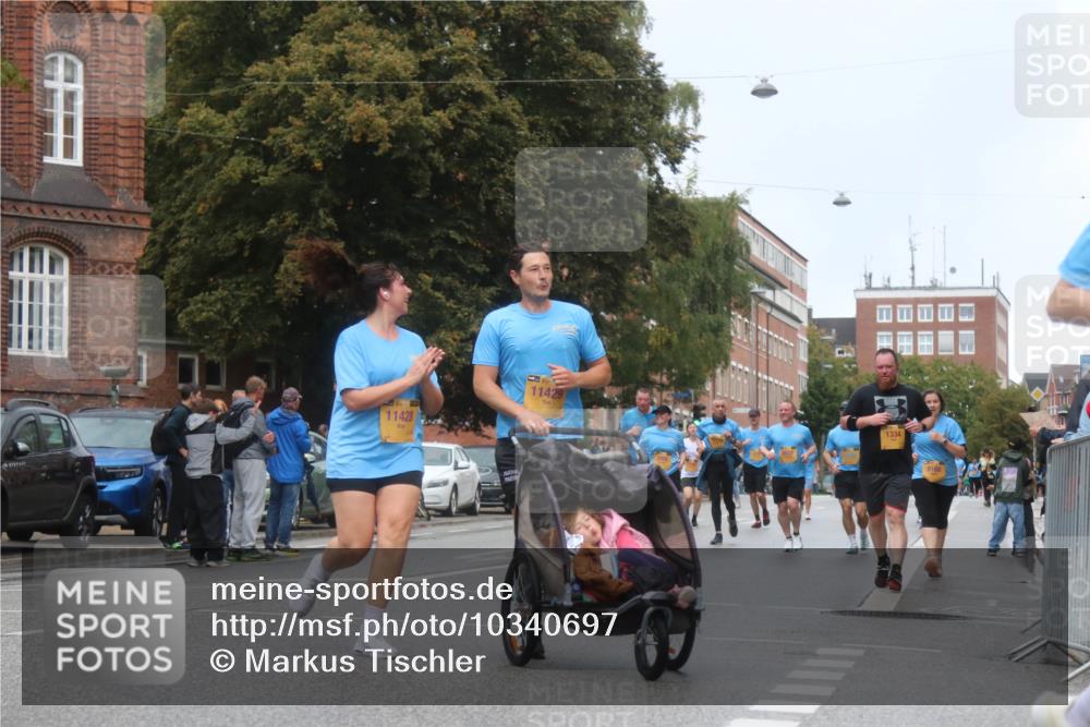 13.09.2026 - Kiel Lauf Markus Tischler http://msf.ph/oto/10340697 13.09.2026 11:07:00 Fleethörn 11428, 11429, 1334, 9168 meine-sportfotos.de