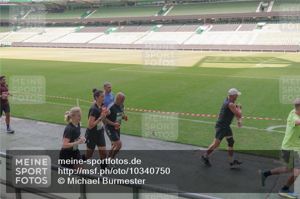 13.09.2026 - 21. swb-Marathon Bremen Michael Burmester http://msf.ph/oto/10340750 13.09.2026 13:21:44 Laufen im Stadion 128, 258, 343, 351, 423, 441, 601, 620, 704, 782, 851, 1060, 1094, 1157, 1158, 1177, 1316, 1344, 1417, 1439, 1518, 1657, 1669, 1676, 1697, 1729, 1808, 1846, 1883, 2010, 2064, 2139, 2201, 2258, 2278, 2290, 2349, 2394, 2395, 2414, 2417, 2437, 2501, 2519, 2551, 2588, 2619, 2632, 2652, 2660, 2685, 2711, 2736, 2793, 2828, 2886, 2954, 2964, 2995, 3004, 3010, 3017, 3018, 3022, 3034, 3035, 3036, 3037, 3070, 3074, 3102, 3139, 3144, 3225, 3351, 3682, 3784, 4020, 1506 meine-sportfotos.de