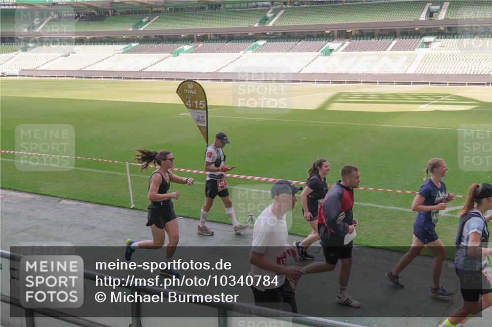 13.09.2026 - 21. swb-Marathon Bremen Michael Burmester http://msf.ph/oto/10340784 13.09.2026 13:21:48 Laufen im Stadion 128, 258, 343, 351, 423, 441, 571, 601, 620, 704, 782, 851, 1060, 1094, 1157, 1158, 1177, 1259, 1316, 1344, 1417, 1439, 1518, 1657, 1669, 1676, 1697, 1729, 1808, 1846, 1883, 2010, 2064, 2139, 2201, 2258, 2278, 2290, 2394, 2395, 2414, 2417, 2437, 2501, 2519, 2551, 2588, 2619, 2632, 2652, 2660, 2685, 2711, 2736, 2793, 2828, 2886, 2954, 2964, 2995, 3004, 3010, 3017, 3018, 3022, 3034, 3035, 3036, 3037, 3070, 3074, 3102, 3139, 3144, 3225, 3351, 3682, 3784, 4020, 4431, 1506 meine-sportfotos.de