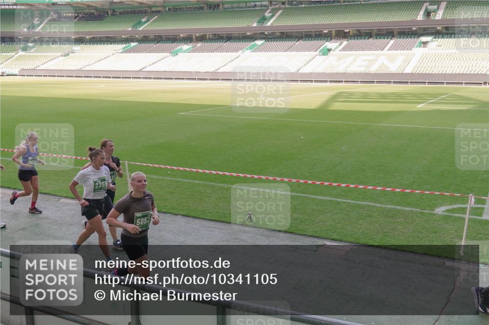 13.09.2026 - 21. swb-Marathon Bremen Michael Burmester http://msf.ph/oto/10341105 13.09.2026 13:22:26 Laufen im Stadion 128, 160, 211, 258, 343, 351, 423, 441, 571, 601, 609, 620, 708, 782, 851, 892, 1060, 1094, 1157, 1158, 1177, 1178, 1259, 1316, 1331, 1344, 1417, 1518, 1657, 1669, 1676, 1691, 1729, 1746, 1788, 1808, 1883, 2213, 2290, 2414, 2433, 2475, 2504, 2526, 2551, 2619, 2632, 2652, 2660, 2685, 2711, 2736, 2828, 2954, 2964, 2995, 3010, 3022, 3034, 3144, 3225, 3252, 3347, 3351, 3505, 3530, 3559, 3682, 3727, 3784, 4020, 4054, 4231, 4406, 4407, 4431, 4467, 4584, 1506 meine-sportfotos.de