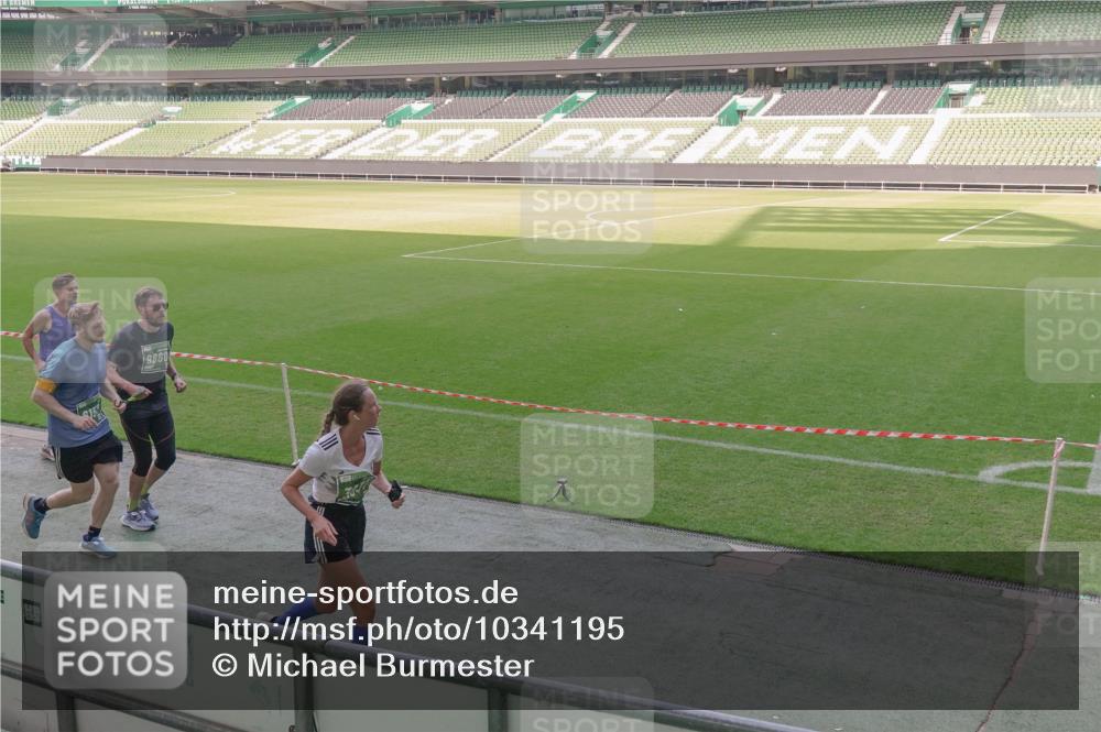 13.09.2026 - 21. swb-Marathon Bremen Michael Burmester http://msf.ph/oto/10341195 13.09.2026 13:22:37 Laufen im Stadion 128, 160, 211, 258, 343, 351, 423, 441, 533, 571, 601, 609, 708, 782, 851, 892, 1060, 1094, 1157, 1158, 1177, 1178, 1259, 1316, 1331, 1344, 1417, 1518, 1657, 1669, 1691, 1729, 1746, 1788, 1883, 2213, 2290, 2433, 2475, 2504, 2526, 2551, 2619, 2632, 2652, 2660, 2685, 2711, 2828, 2954, 2964, 2995, 3022, 3034, 3144, 3225, 3252, 3347, 3351, 3423, 3447, 3505, 3530, 3559, 3682, 3727, 3784, 3819, 4020, 4054, 4231, 4406, 4407, 4431, 4467, 4584, 1506 meine-sportfotos.de