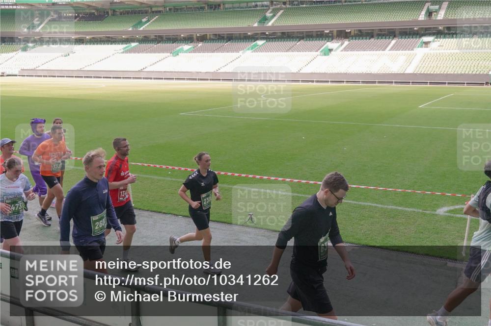 13.09.2026 - 21. swb-Marathon Bremen Michael Burmester http://msf.ph/oto/10341262 13.09.2026 13:22:48 Laufen im Stadion 128, 160, 211, 258, 343, 351, 423, 434, 441, 533, 571, 601, 609, 708, 851, 892, 1060, 1094, 1157, 1178, 1259, 1331, 1344, 1417, 1518, 1657, 1669, 1691, 1729, 1746, 1788, 1883, 2213, 2290, 2433, 2475, 2504, 2526, 2619, 2632, 2652, 2660, 2685, 2711, 2828, 2954, 2964, 2968, 2995, 3022, 3034, 3225, 3252, 3292, 3347, 3351, 3423, 3447, 3505, 3530, 3559, 3682, 3727, 3770, 3784, 3819, 4020, 4054, 4231, 4406, 4407, 4431, 4466, 4467, 4584, 1506 meine-sportfotos.de