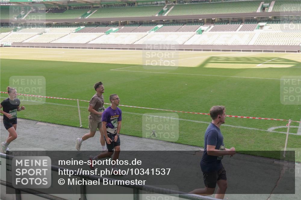 13.09.2026 - 21. swb-Marathon Bremen Michael Burmester http://msf.ph/oto/10341537 13.09.2026 13:23:29 Laufen im Stadion 137, 160, 182, 211, 324, 343, 434, 533, 571, 609, 708, 721, 739, 743, 752, 892, 1157, 1178, 1259, 1273, 1331, 1471, 1597, 1598, 1657, 1669, 1691, 1746, 1788, 1883, 1944, 2213, 2252, 2286, 2290, 2433, 2445, 2465, 2475, 2495, 2503, 2504, 2526, 2571, 2619, 2632, 2685, 2711, 2768, 2776, 2936, 2968, 3252, 3282, 3288, 3289, 3292, 3312, 3347, 3351, 3364, 3395, 3423, 3447, 3505, 3530, 3559, 3682, 3727, 3770, 3784, 3819, 4020, 4054, 4231, 4406, 4407, 4431, 4466, 4467, 4584, 1506 meine-sportfotos.de
