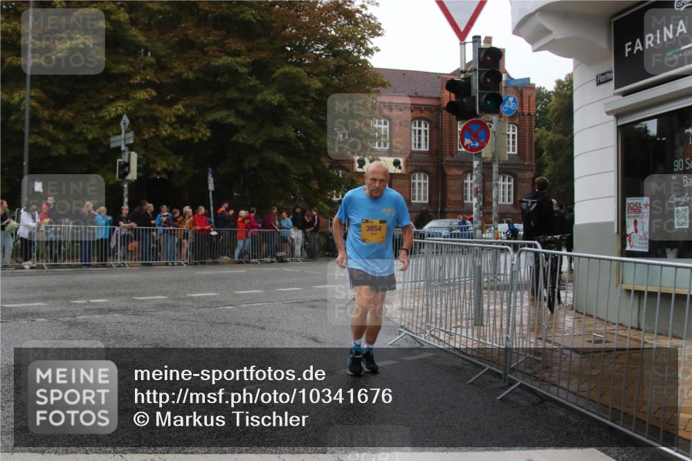 13.09.2026 - Kiel Lauf Markus Tischler http://msf.ph/oto/10341676 13.09.2026 11:16:53 Fleethörn 3854, 90, 25, 09, 10, 30 meine-sportfotos.de