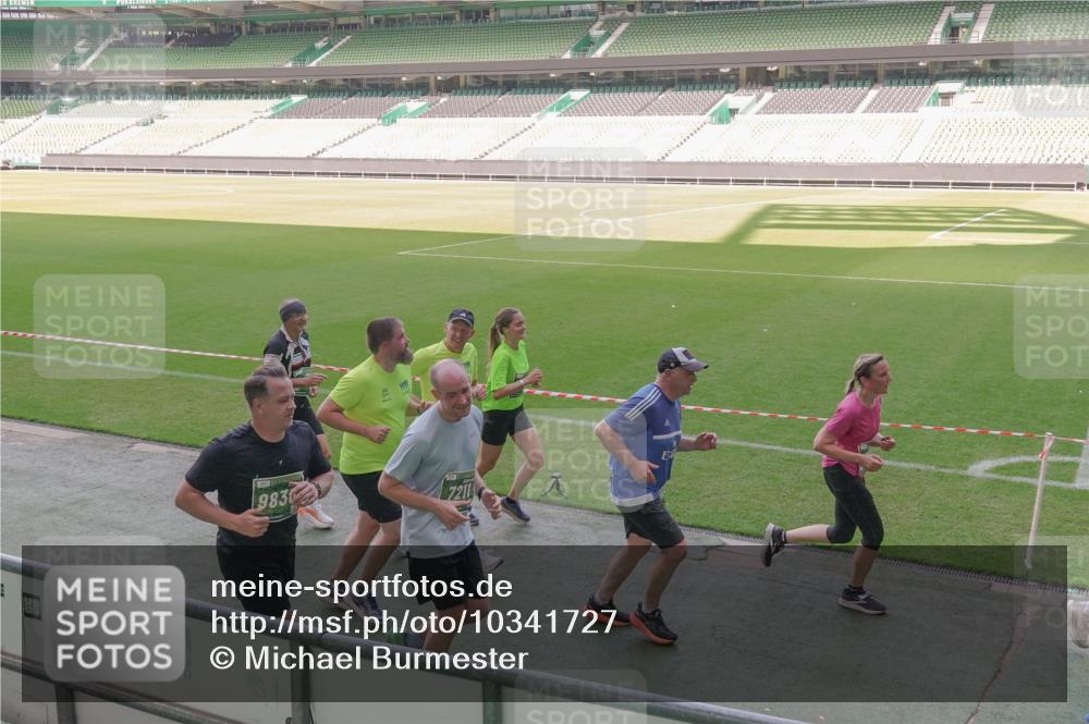 13.09.2026 - 21. swb-Marathon Bremen Michael Burmester http://msf.ph/oto/10341727 13.09.2026 13:24:04 Laufen im Stadion 137, 160, 182, 324, 434, 533, 548, 609, 708, 721, 723, 739, 743, 752, 892, 1178, 1273, 1331, 1463, 1471, 1491, 1597, 1598, 1691, 1746, 1788, 1944, 2095, 2211, 2213, 2252, 2267, 2286, 2312, 2323, 2433, 2445, 2465, 2475, 2483, 2495, 2497, 2503, 2526, 2554, 2571, 2644, 2768, 2776, 2936, 2968, 3252, 3282, 3288, 3289, 3292, 3298, 3306, 3312, 3347, 3364, 3381, 3395, 3423, 3447, 3505, 3530, 3559, 3727, 3770, 3819, 4054, 4231, 4406, 4407, 4466, 4467 meine-sportfotos.de