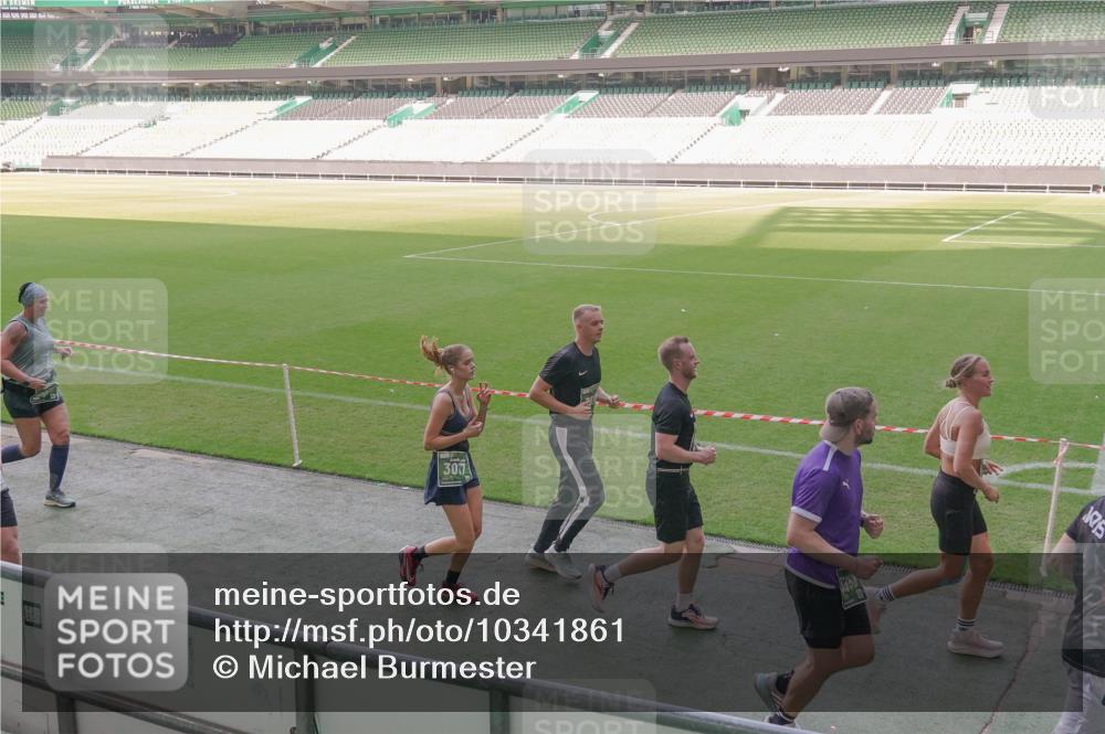 13.09.2026 - 21. swb-Marathon Bremen Michael Burmester http://msf.ph/oto/10341861 13.09.2026 13:24:26 Laufen im Stadion 137, 182, 213, 294, 324, 434, 505, 533, 548, 609, 708, 721, 723, 739, 743, 752, 892, 1273, 1331, 1463, 1471, 1491, 1504, 1515, 1597, 1598, 1746, 1830, 1944, 2095, 2211, 2252, 2267, 2271, 2286, 2312, 2323, 2354, 2433, 2445, 2465, 2475, 2483, 2495, 2497, 2503, 2506, 2554, 2571, 2644, 2768, 2776, 2833, 2896, 2936, 2968, 3005, 3142, 3211, 3252, 3282, 3288, 3289, 3292, 3298, 3306, 3312, 3347, 3364, 3381, 3390, 3395, 3423, 3447, 3559, 3727, 3770, 3819, 4231, 4466, 4467 meine-sportfotos.de