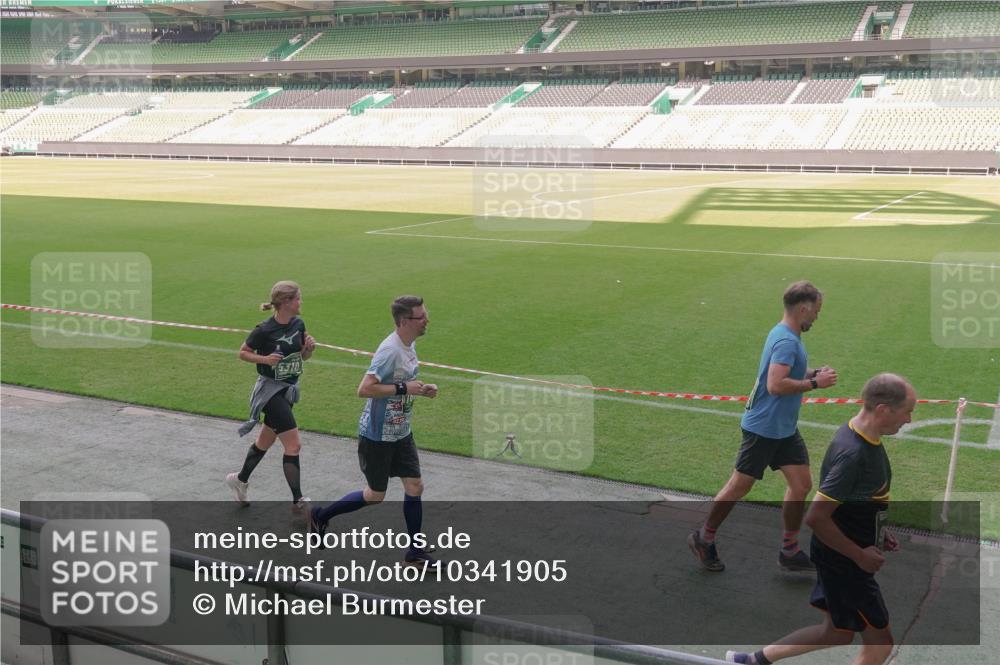 13.09.2026 - 21. swb-Marathon Bremen Michael Burmester http://msf.ph/oto/10341905 13.09.2026 13:24:34 Laufen im Stadion 137, 182, 213, 294, 324, 434, 505, 533, 548, 708, 721, 723, 739, 743, 752, 815, 818, 1273, 1463, 1471, 1491, 1504, 1515, 1561, 1597, 1598, 1830, 1944, 2059, 2095, 2211, 2252, 2267, 2271, 2286, 2312, 2323, 2354, 2445, 2465, 2483, 2495, 2497, 2503, 2506, 2554, 2571, 2644, 2752, 2768, 2776, 2833, 2896, 2936, 2968, 3005, 3142, 3211, 3259, 3282, 3288, 3289, 3292, 3298, 3306, 3312, 3329, 3364, 3381, 3390, 3395, 3423, 3447, 3727, 3770, 3819, 4466, 4467 meine-sportfotos.de