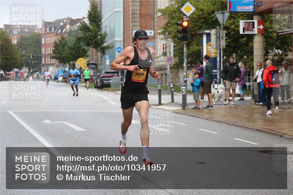 13.09.2026 - Kiel Lauf Markus Tischler http://msf.ph/oto/10341957 13.09.2026 11:23:27 Fleethörn 8608 meine-sportfotos.de