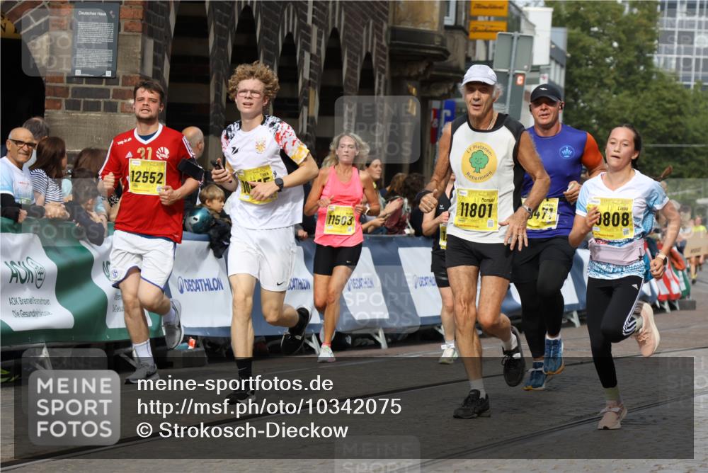 13.09.2026 - 21. swb-Marathon Bremen Strokosch-Dieckow http://msf.ph/oto/10342075 13.09.2026 10:51:20 Ziel 10200, 10537, 10808, 11087, 11170, 11339, 11537, 11625, 11626, 12004, 12179, 12303, 12351, 12407, 12560, 10334, 10381, 10544, 10763, 10825, 10862, 10984, 11145, 11787, 12424, 12548, 13631 meine-sportfotos.de