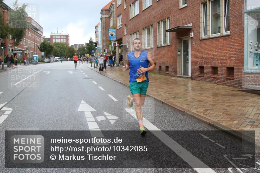 13.09.2026 - Kiel Lauf Markus Tischler http://msf.ph/oto/10342085 13.09.2026 11:28:00 Fleethörn 6182 meine-sportfotos.de