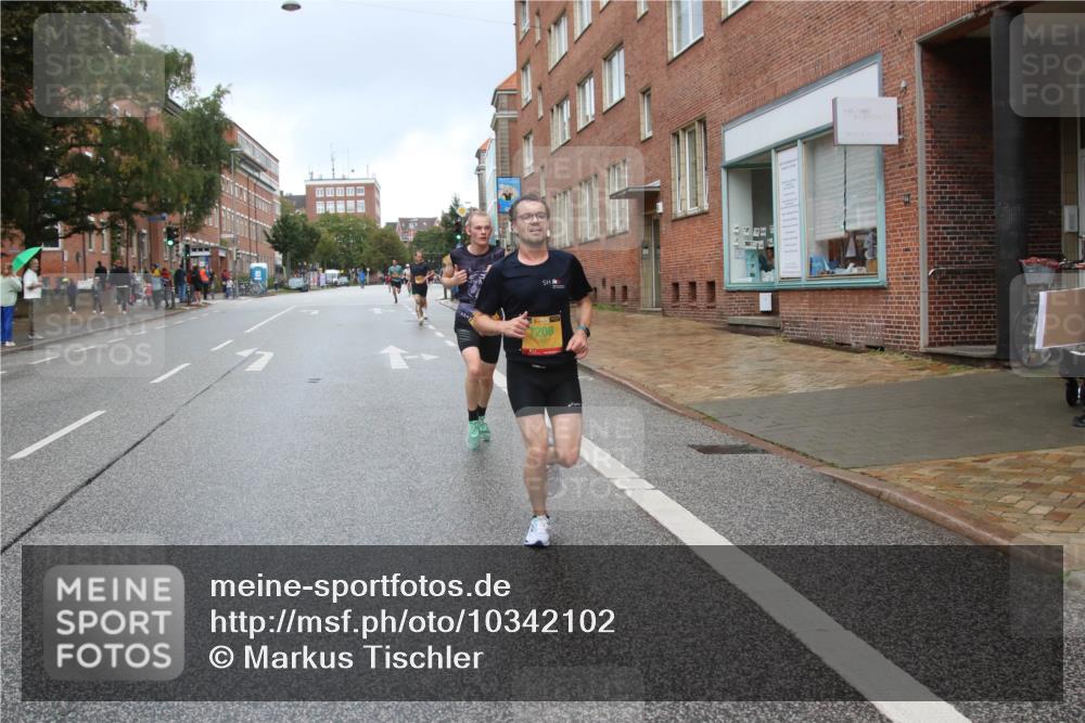 13.09.2026 - Kiel Lauf Markus Tischler http://msf.ph/oto/10342102 13.09.2026 11:28:15 Fleethörn 7208 meine-sportfotos.de