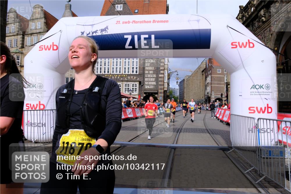 13.09.2026 - 21. swb-Marathon Bremen Tim E. http://msf.ph/oto/10342117 13.09.2026 11:11:43 Ziel 10155, 10419, 10510, 10511, 10546, 10977, 11036, 11216, 11231, 11289, 11458, 11533, 11702, 11745, 11870, 12126, 12148, 12220, 12311, 12464, 12508 meine-sportfotos.de
