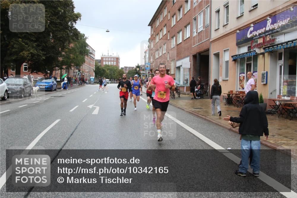 13.09.2026 - Kiel Lauf Markus Tischler http://msf.ph/oto/10342165 13.09.2026 11:28:34 Fleethörn 9855 meine-sportfotos.de