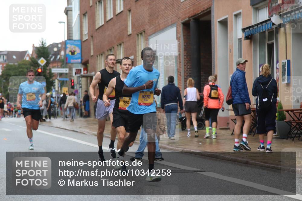 13.09.2026 - Kiel Lauf Markus Tischler http://msf.ph/oto/10342258 13.09.2026 11:29:10 Fleethörn 3971, 902, 5270 meine-sportfotos.de