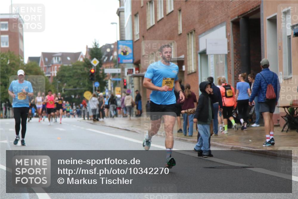 13.09.2026 - Kiel Lauf Markus Tischler http://msf.ph/oto/10342270 13.09.2026 11:29:12 Fleethörn 3971 meine-sportfotos.de