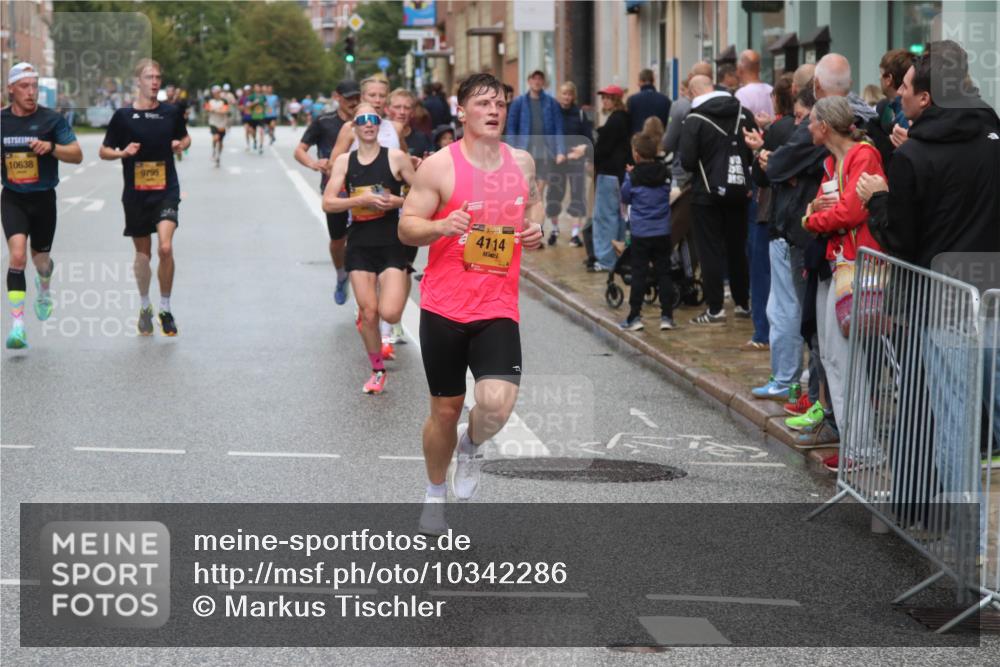 13.09.2026 - Kiel Lauf Markus Tischler http://msf.ph/oto/10342286 13.09.2026 11:29:29 Fleethörn 10638, 9795, 4114 meine-sportfotos.de