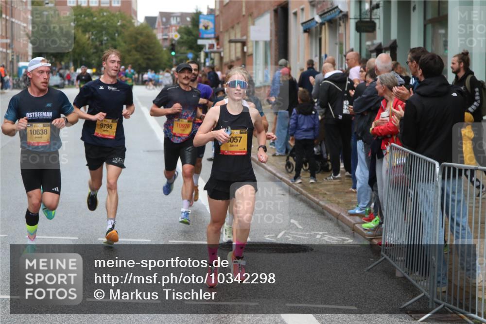 13.09.2026 - Kiel Lauf Markus Tischler http://msf.ph/oto/10342298 13.09.2026 11:29:30 Fleethörn 10638, 9795, 10976, 38, 057 meine-sportfotos.de