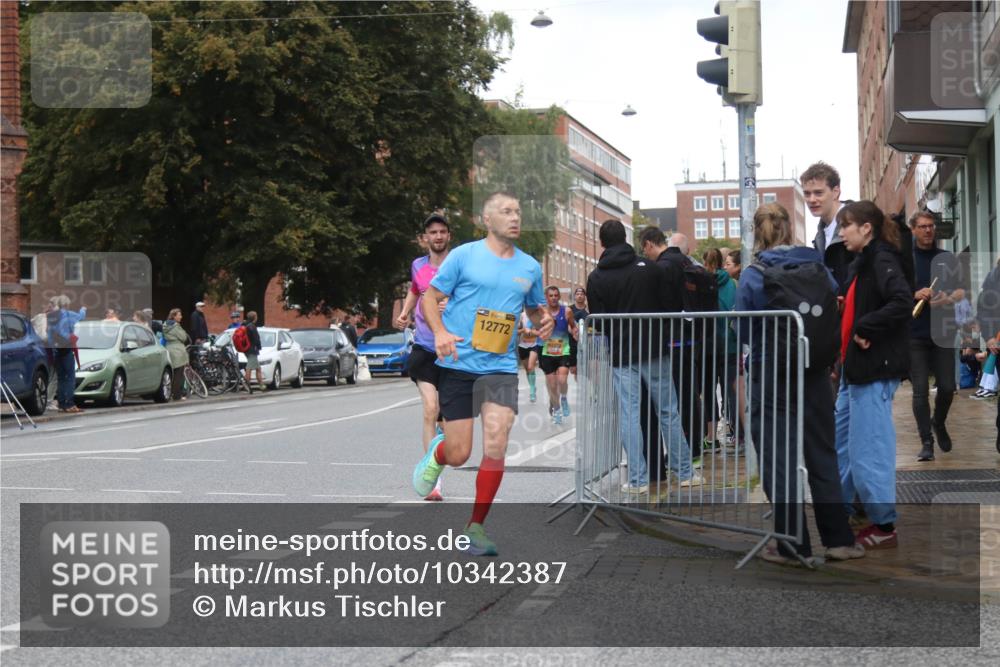 13.09.2026 - Kiel Lauf Markus Tischler http://msf.ph/oto/10342387 13.09.2026 11:30:15 Fleethörn 12772 meine-sportfotos.de