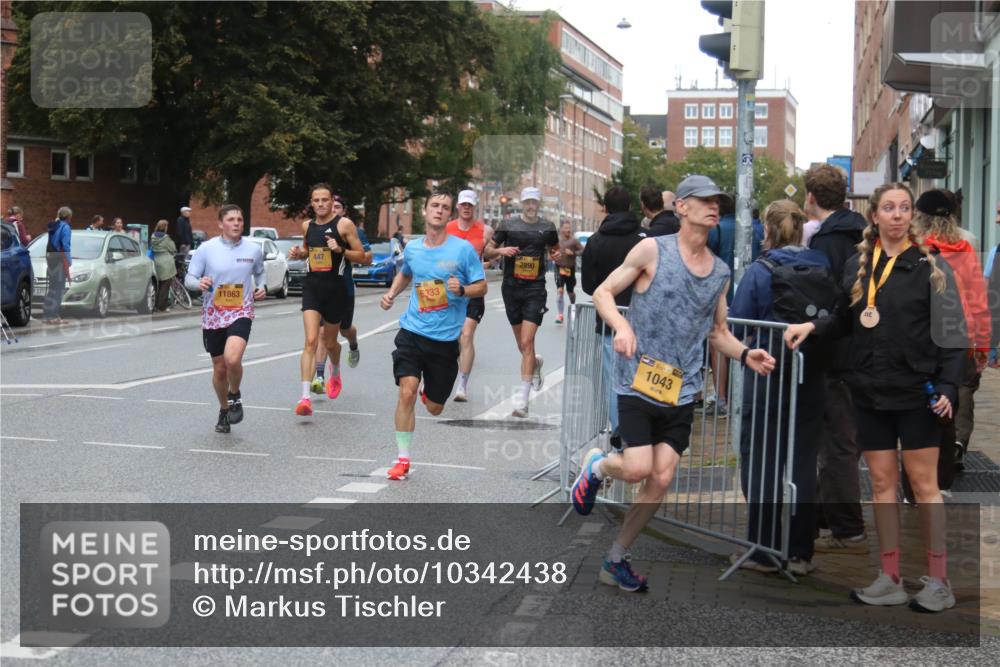 13.09.2026 - Kiel Lauf Markus Tischler http://msf.ph/oto/10342438 13.09.2026 11:30:35 Fleethörn 11863, 447, 6333, 2890, 1043 meine-sportfotos.de