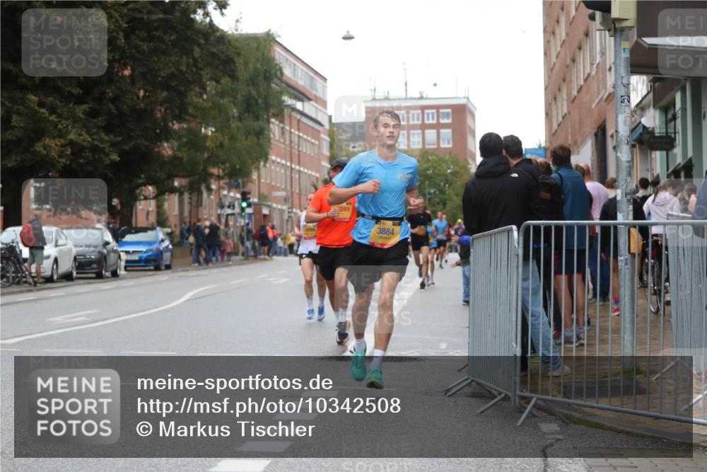 13.09.2026 - Kiel Lauf Markus Tischler http://msf.ph/oto/10342508 13.09.2026 11:31:03 Fleethörn 4954, 249, 3884 meine-sportfotos.de
