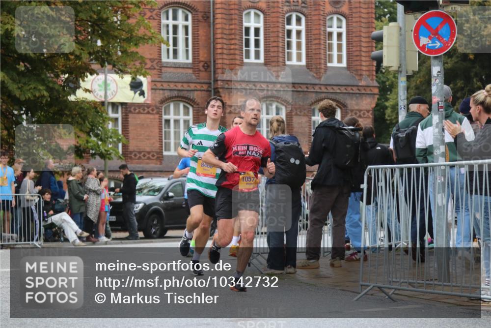 13.09.2026 - Kiel Lauf Markus Tischler http://msf.ph/oto/10342732 13.09.2026 11:32:45 Fleethörn 4444, 8400, 1057, 31 meine-sportfotos.de