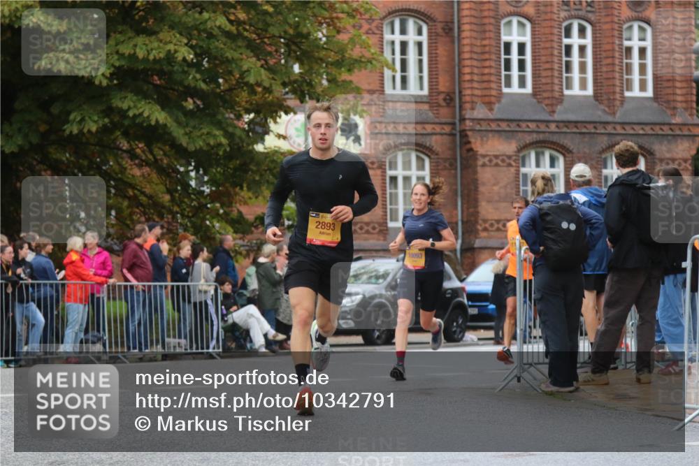 13.09.2026 - Kiel Lauf Markus Tischler http://msf.ph/oto/10342791 13.09.2026 11:33:12 Fleethörn 2893, 00, 10093 meine-sportfotos.de
