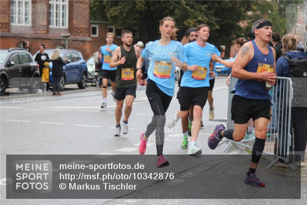 13.09.2026 - Kiel Lauf Markus Tischler http://msf.ph/oto/10342876 13.09.2026 11:33:46 Fleethörn 06, 4724, 6870, 38, 28, 1182 meine-sportfotos.de