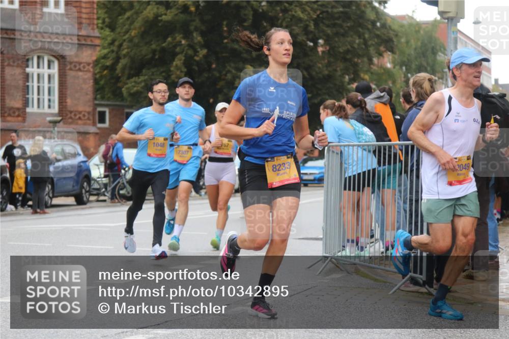13.09.2026 - Kiel Lauf Markus Tischler http://msf.ph/oto/10342895 13.09.2026 11:33:54 Fleethörn 1048, 7307, 1980, 4, 38, 8233, 38, 2049 meine-sportfotos.de