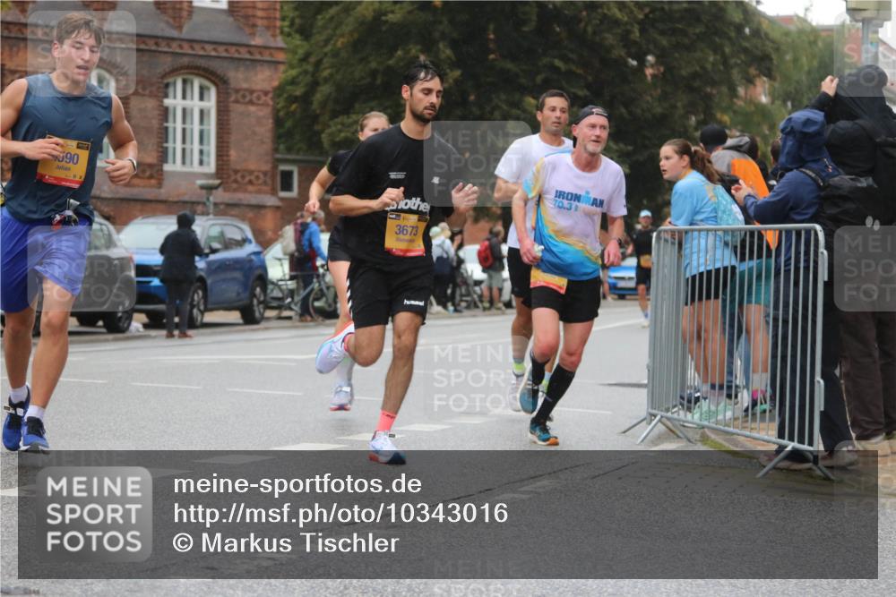 13.09.2026 - Kiel Lauf Markus Tischler http://msf.ph/oto/10343016 13.09.2026 11:34:33 Fleethörn 38, 590, 44, 3673, 70, 3 meine-sportfotos.de