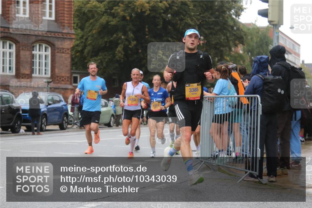 13.09.2026 - Kiel Lauf Markus Tischler http://msf.ph/oto/10343039 13.09.2026 11:34:41 Fleethörn 3771, 4358, 4311, 35, 3385 meine-sportfotos.de