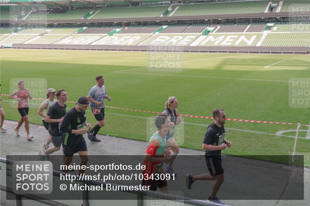 13.09.2026 - 21. swb-Marathon Bremen Michael Burmester http://msf.ph/oto/10343091 13.09.2026 13:27:10 Laufen im Stadion 186, 202, 357, 364, 390, 530, 597, 645, 726, 833, 888, 1077, 1283, 1412, 1473, 1487, 1530, 1608, 1618, 1700, 1744, 1769, 1828, 1958, 1961, 1984, 2236, 2273, 2309, 2382, 2384, 2388, 2404, 2428, 2502, 2507, 2508, 2542, 2558, 2576, 2582, 2592, 2656, 2675, 2725, 2748, 2817, 2875, 2876, 2923, 2965, 2970, 3045, 3047, 3050, 3062, 3073, 3084, 3097, 3172, 3184, 3219, 3359, 3433, 3540, 3592, 3629, 3756, 3851, 3885, 3907, 3978, 4457, 4660 meine-sportfotos.de