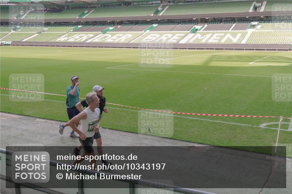 13.09.2026 - 21. swb-Marathon Bremen Michael Burmester http://msf.ph/oto/10343197 13.09.2026 13:27:25 Laufen im Stadion 111, 186, 202, 357, 364, 390, 478, 597, 726, 829, 833, 888, 925, 1077, 1220, 1412, 1473, 1496, 1530, 1608, 1618, 1700, 1769, 1958, 1961, 1984, 2236, 2273, 2309, 2384, 2388, 2404, 2428, 2502, 2507, 2508, 2542, 2558, 2576, 2582, 2592, 2656, 2675, 2725, 2748, 2817, 2875, 2876, 2923, 2965, 2970, 3045, 3047, 3050, 3073, 3084, 3184, 3219, 3359, 3433, 3540, 3592, 3629, 3756, 3851, 3885, 3907, 3978, 4457, 4660 meine-sportfotos.de