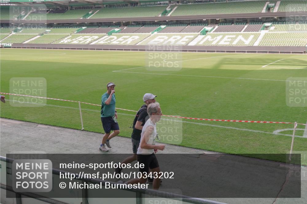 13.09.2026 - 21. swb-Marathon Bremen Michael Burmester http://msf.ph/oto/10343202 13.09.2026 13:27:25 Laufen im Stadion 111, 186, 202, 357, 364, 390, 478, 597, 726, 829, 833, 888, 925, 1077, 1220, 1412, 1473, 1496, 1530, 1608, 1618, 1700, 1769, 1958, 1961, 1984, 2236, 2273, 2309, 2384, 2388, 2404, 2428, 2502, 2507, 2508, 2542, 2558, 2576, 2582, 2592, 2656, 2675, 2725, 2748, 2817, 2875, 2876, 2923, 2965, 2970, 3045, 3047, 3050, 3073, 3084, 3184, 3219, 3359, 3433, 3540, 3592, 3629, 3756, 3851, 3885, 3907, 3978, 4457, 4660 meine-sportfotos.de