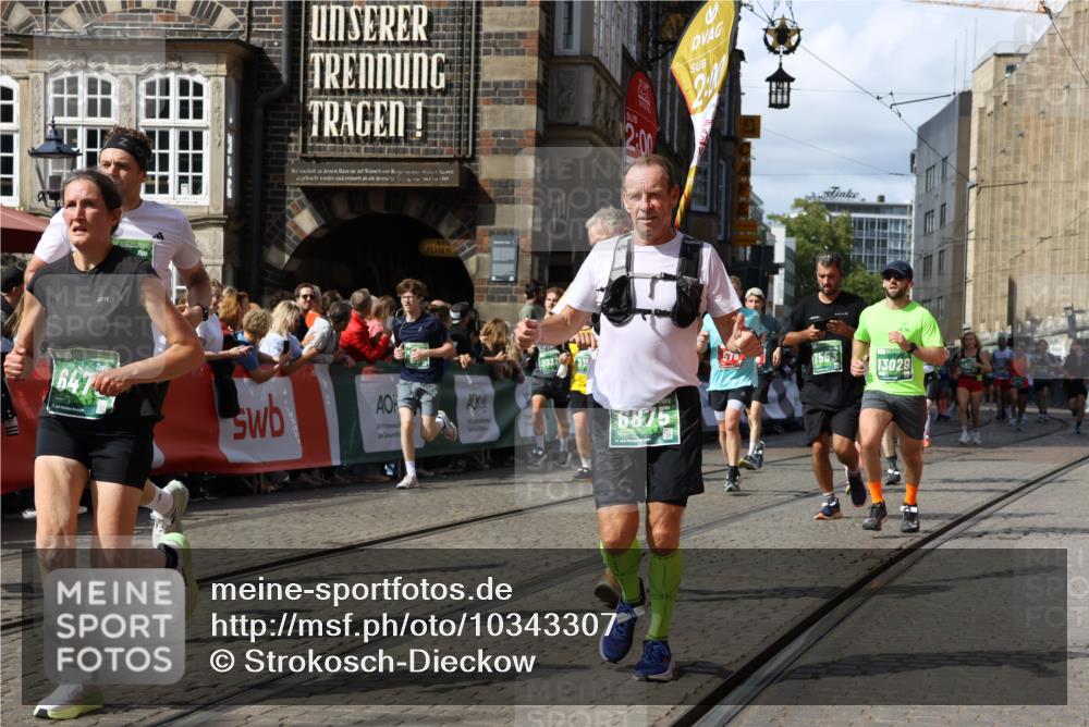 13.09.2026 - 21. swb-Marathon Bremen Strokosch-Dieckow http://msf.ph/oto/10343307 13.09.2026 13:32:14 Ziel 578, 846, 2934, 3115, 3205, 3239, 3244, 3278, 3946, 3989, 4030, 4797, 4979, 4998, 5158, 5325, 5363, 5899, 6116, 6213, 6354, 7242, 7260, 7526, 7790, 7964, 8048, 8078, 8166, 8247, 8610, 8970, 9016, 9033, 9188, 9640, 9785, 9914, 13151, 13231, 287, 1369, 2292, 2293, 2910, 3402, 3429, 3441, 3650, 3922, 4057, 4263, 4380, 4471, 4655, 4835, 5281, 6518, 6593, 6781, 6857, 6900, 7150, 7173, 7553, 7572, 8632, 9040, 9151, 9198, 9283, 9719, 9779, 13029, 13208 meine-sportfotos.de