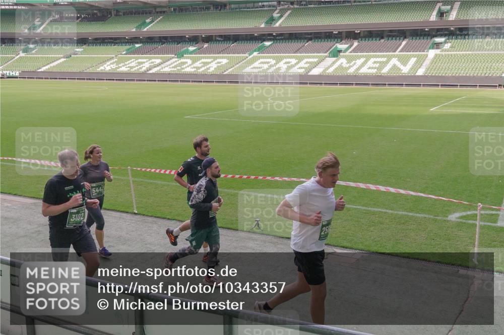 13.09.2026 - 21. swb-Marathon Bremen Michael Burmester http://msf.ph/oto/10343357 13.09.2026 13:27:49 Laufen im Stadion 111, 186, 220, 357, 364, 390, 478, 597, 726, 829, 833, 888, 925, 1077, 1220, 1298, 1325, 1412, 1496, 1608, 1700, 1741, 1769, 1958, 1961, 1984, 2236, 2273, 2309, 2365, 2388, 2404, 2428, 2472, 2502, 2507, 2542, 2574, 2576, 2582, 2725, 2743, 2748, 2817, 2875, 2876, 2923, 2965, 3045, 3050, 3061, 3073, 3084, 3154, 3184, 3219, 3540, 3589, 3592, 3629, 3694, 3756, 3826, 3853, 3885, 3907, 3978, 4108, 4238, 4457, 4660 meine-sportfotos.de