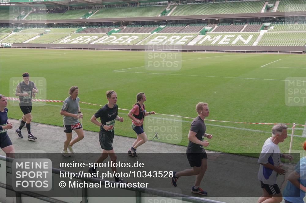 13.09.2026 - 21. swb-Marathon Bremen Michael Burmester http://msf.ph/oto/10343528 13.09.2026 13:28:14 Laufen im Stadion 111, 186, 220, 357, 364, 478, 597, 726, 729, 829, 888, 925, 1079, 1220, 1298, 1325, 1384, 1412, 1496, 1608, 1700, 1741, 1769, 1777, 1958, 1961, 1984, 2236, 2365, 2388, 2404, 2472, 2502, 2507, 2542, 2574, 2593, 2725, 2743, 2748, 2862, 2868, 2875, 2876, 2923, 2924, 2991, 3045, 3050, 3061, 3073, 3154, 3184, 3219, 3238, 3321, 3540, 3589, 3592, 3594, 3595, 3678, 3694, 3756, 3798, 3826, 3853, 3885, 3907, 3978, 3987, 4108, 4238, 4457, 4660 meine-sportfotos.de