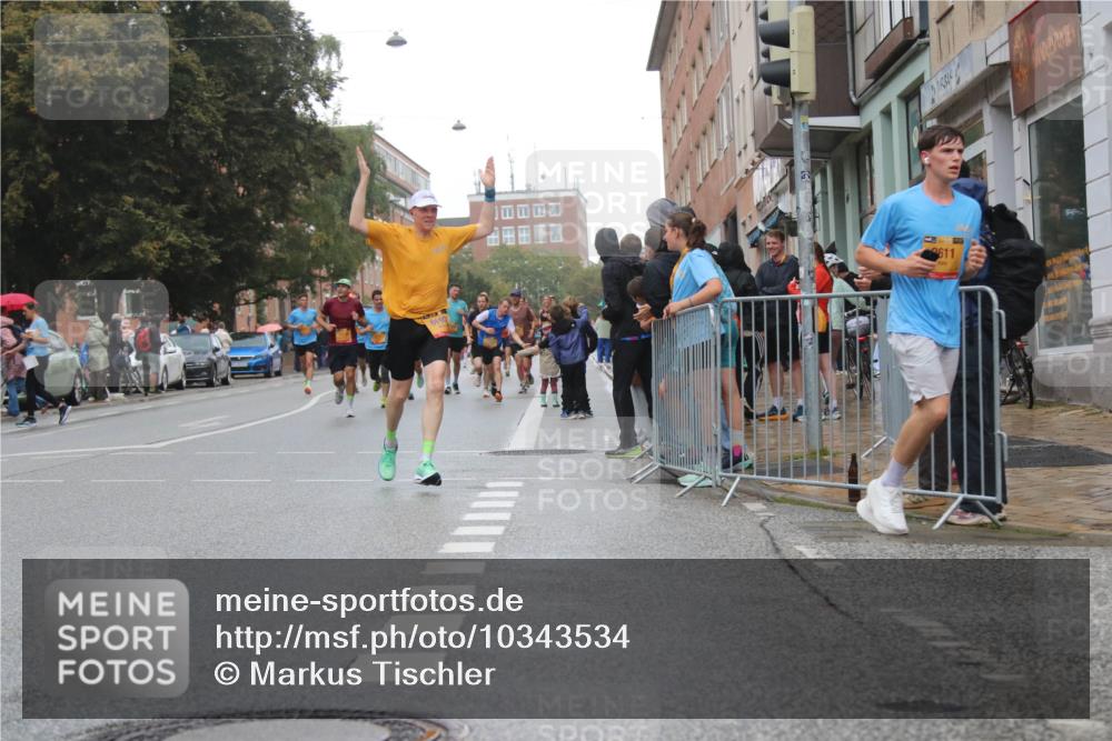 13.09.2026 - Kiel Lauf Markus Tischler http://msf.ph/oto/10343534 13.09.2026 11:37:09 Fleethörn 2611 meine-sportfotos.de